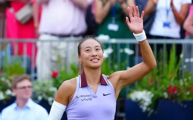 郑钦文因故退出比利简金杯网球赛事 中国女网阵容调整