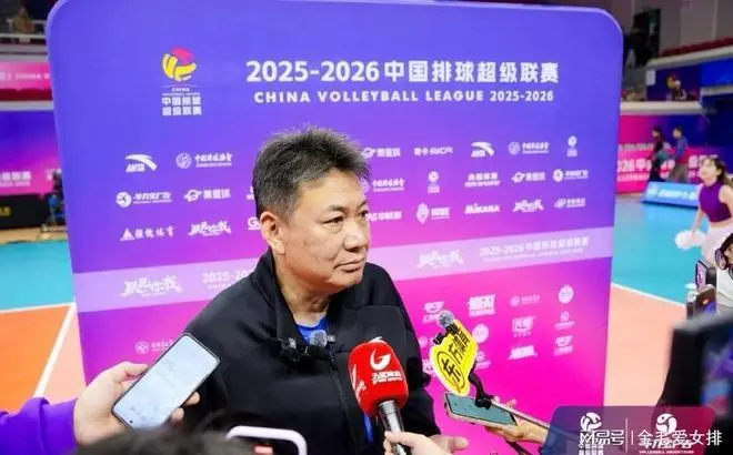 上海女排连胜仍有问题 范赖克状态下滑蔡斌未给新人机会